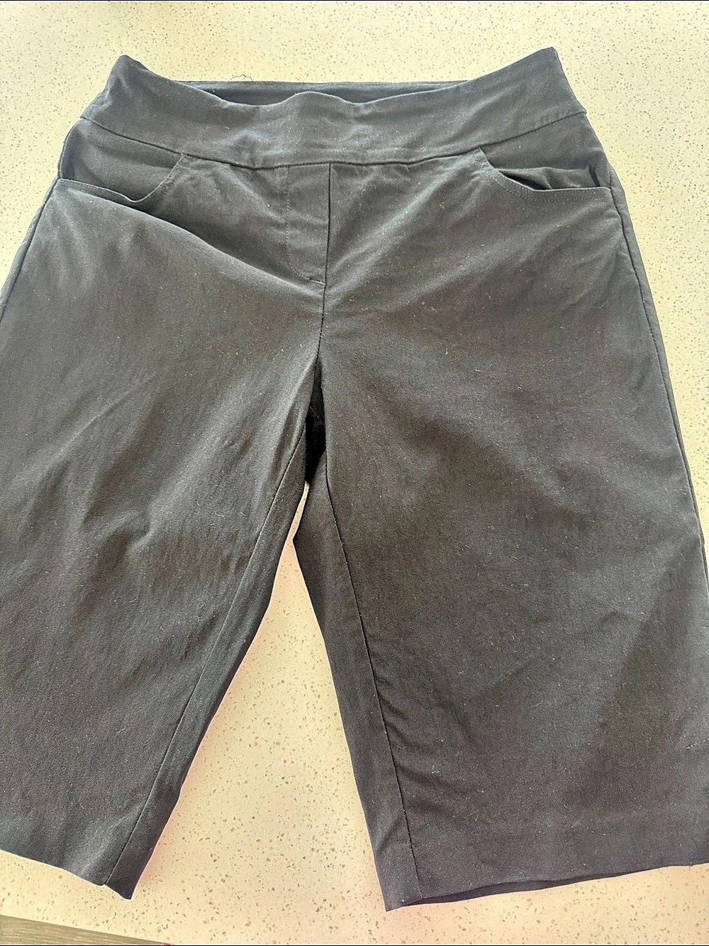 Tribal Flatten It Pull-On Shorts Black Size 8-high stretch